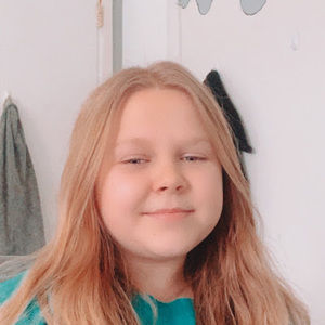 Meet your Posher, Corinne